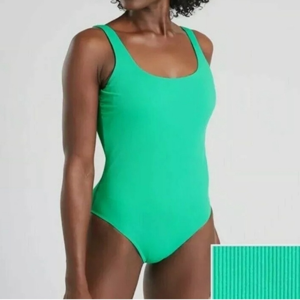 Athleta scoop one piece ribbed swimsuit one piece
